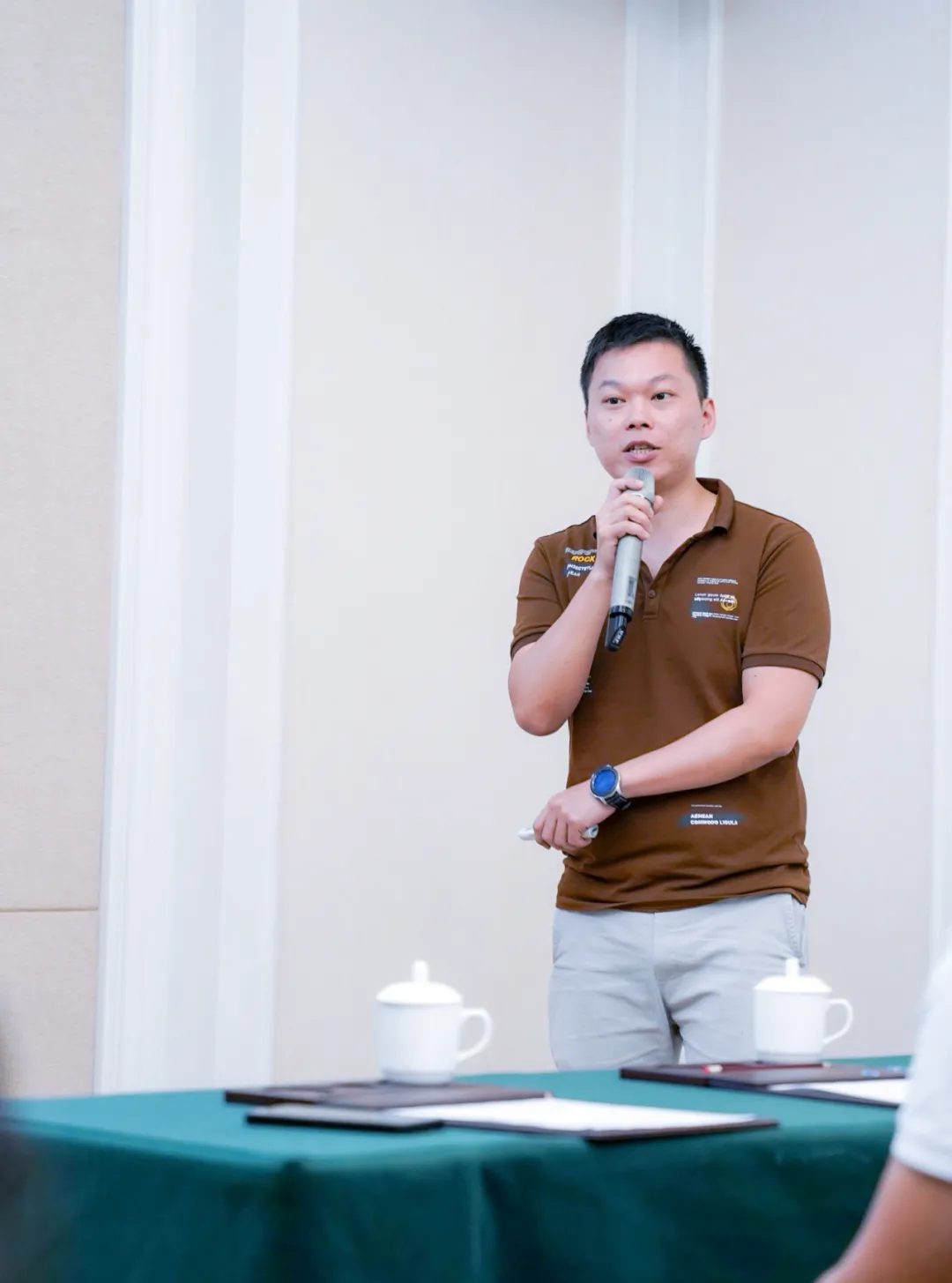 李壮辉.jpg 李壮辉.jpg