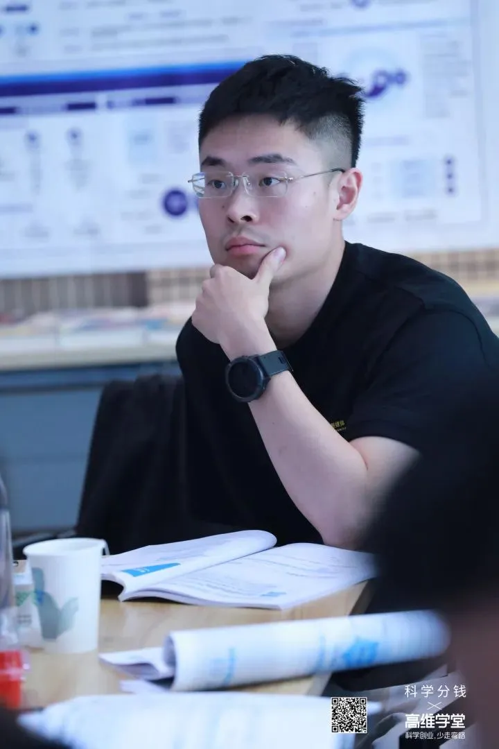 金虎.jpg 金虎.jpg